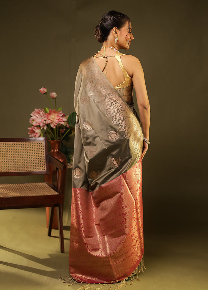 Grey Kanjivaram Silk Saree With Blouse Piece