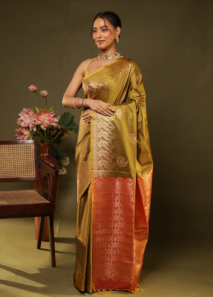 Green Kanjivaram Silk Saree With Blouse Piece