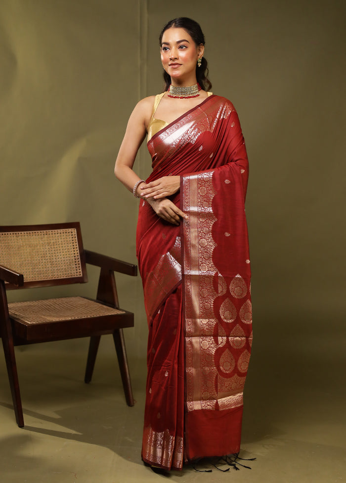 Red Cotton Saree With Blouse Piece