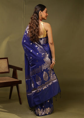 Blue Cotton Saree With Blouse Piece