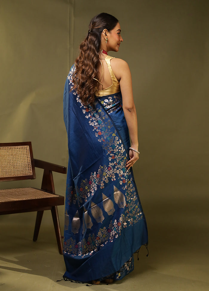 Blue Cotton Saree With Blouse Piece