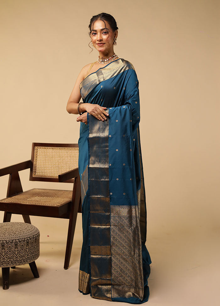 Blue Kanjivaram Silk Saree With Blouse Piece