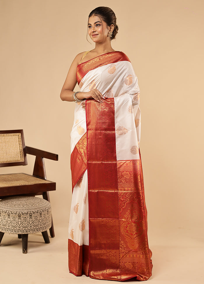 White Kanjivaram Silk Saree With Blouse Piece
