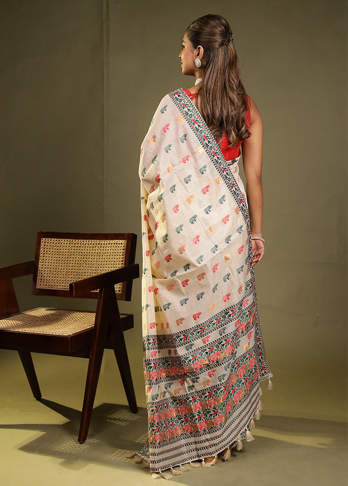 Cream Assam Silk Saree With Blouse Piece