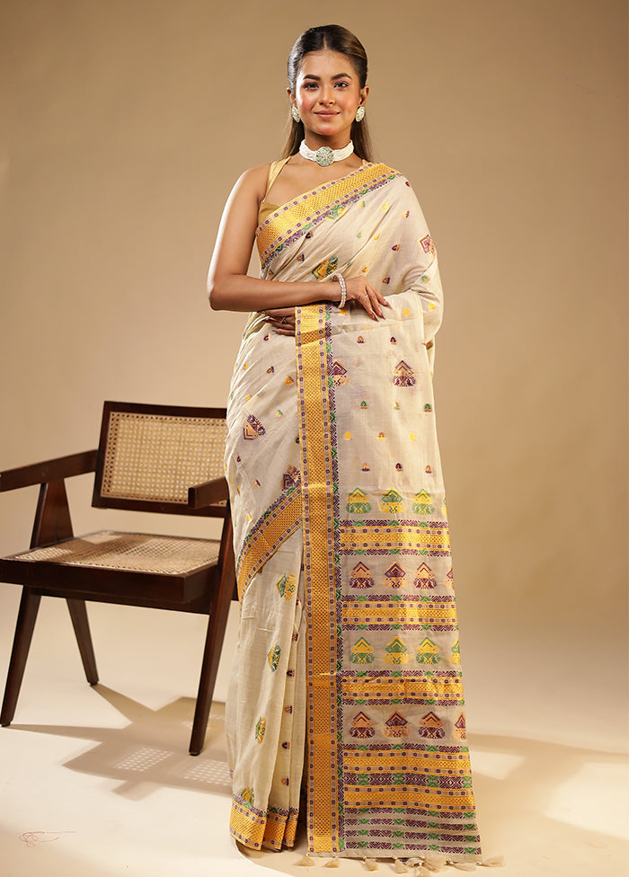 Cream Assam Silk Saree With Blouse Piece