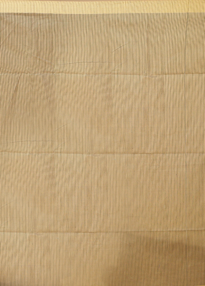 Green Matka Silk Saree With Blouse Piece