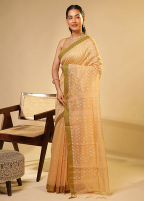 Cream Matka Silk Saree With Blouse Piece