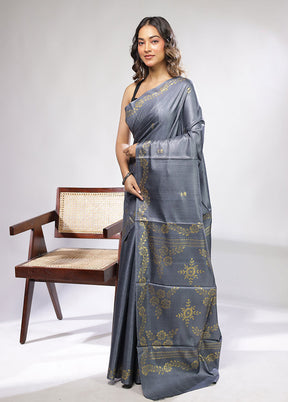 Grey Handloom Tussar Pure Silk Saree With Blouse Piece