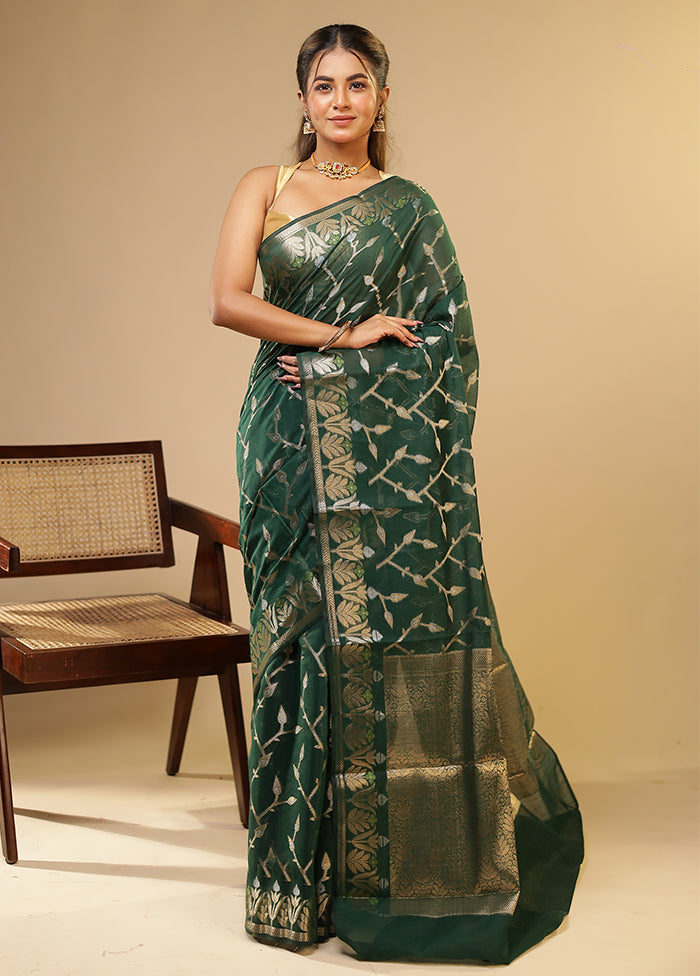 Green Cotton Saree With Blouse Piece
