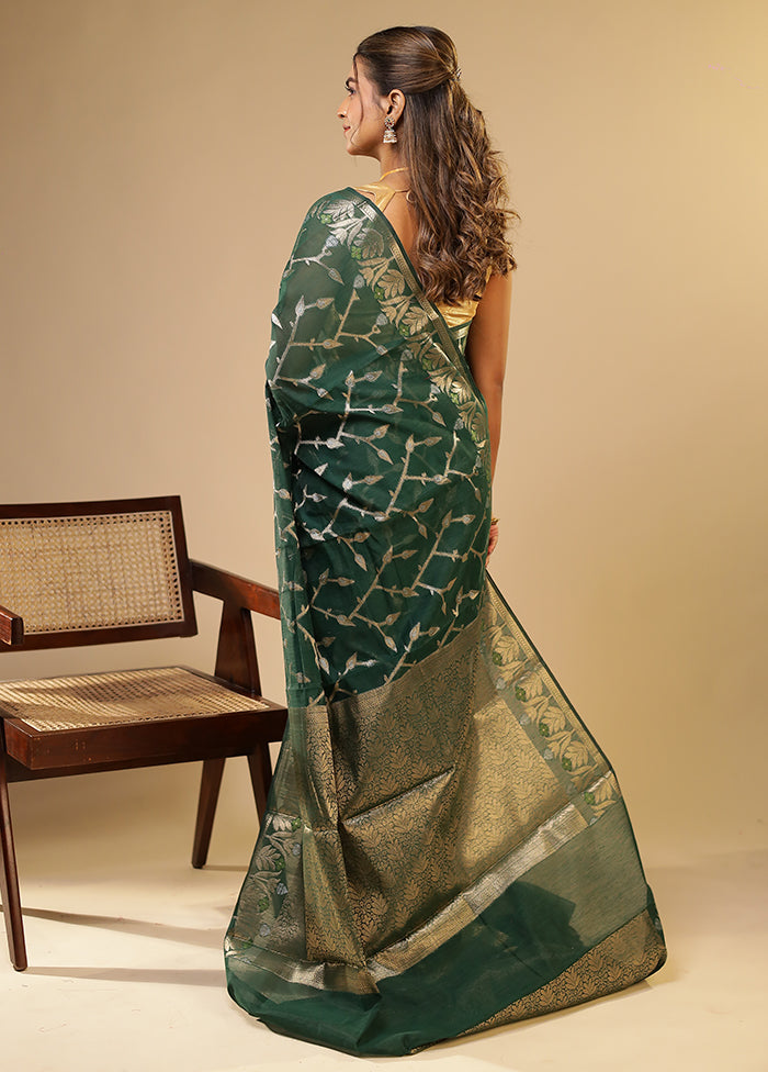 Green Cotton Saree With Blouse Piece