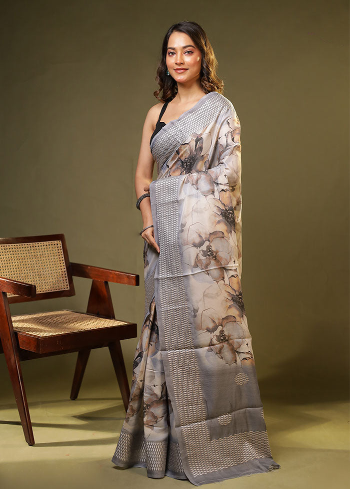 Cream Tussar Silk Saree With Blouse Piece