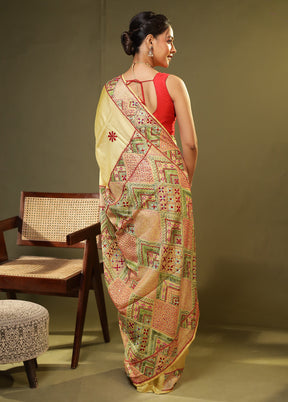 Yellow Handloom Tussar Pure Silk Saree With Blouse Piece