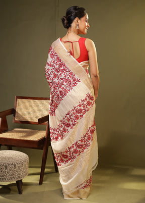 Cream Handloom Tussar Pure Silk Saree With Blouse Piece
