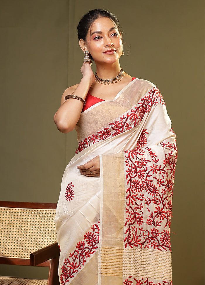 Cream Handloom Tussar Pure Silk Saree With Blouse Piece