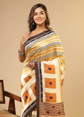 Cream Printed Pure Silk Saree Without Blouse Piece