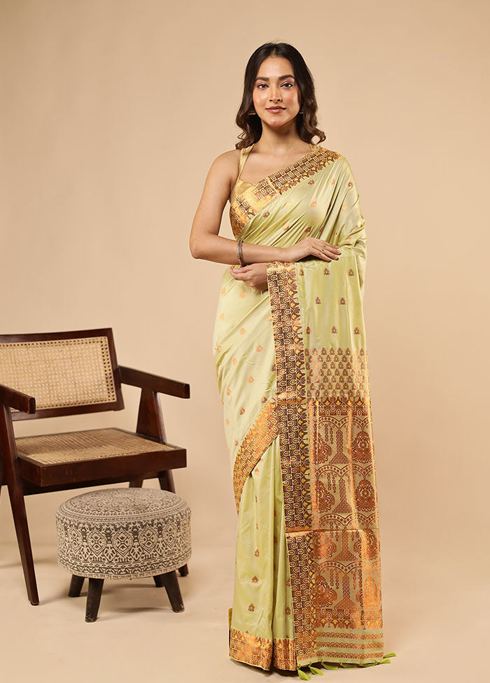 Green Assam Silk Saree With Blouse Piece