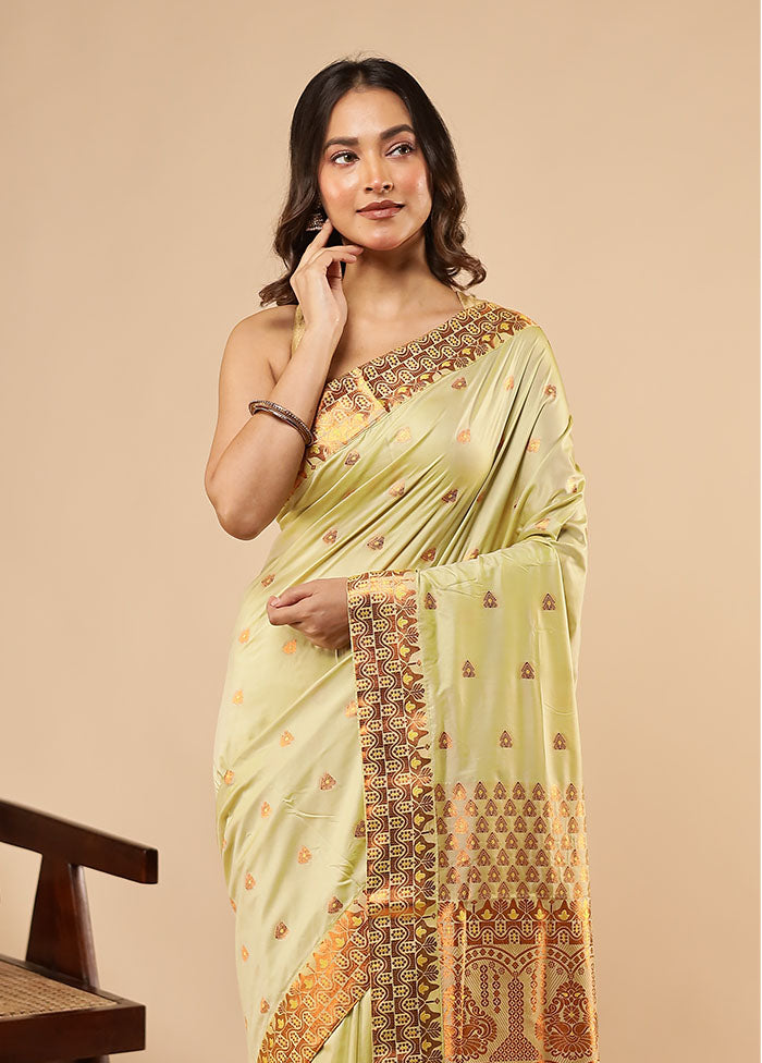 Green Assam Silk Saree With Blouse Piece