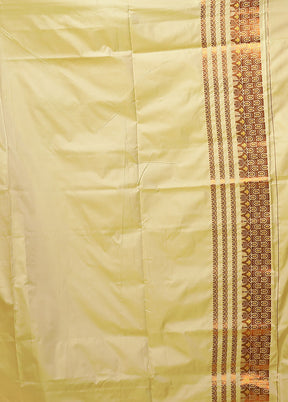 Green Assam Silk Saree With Blouse Piece