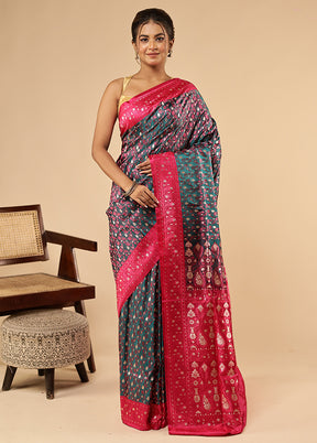 Green Tanchoi Silk Saree With Blouse Piece