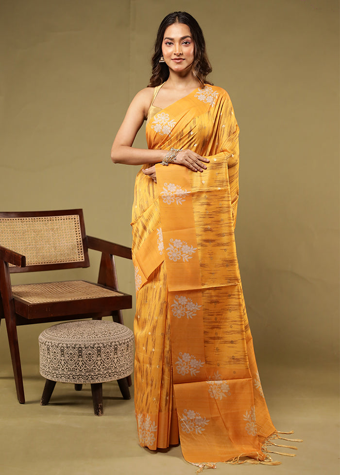Yellow Dupion Silk Saree With Blouse Piece