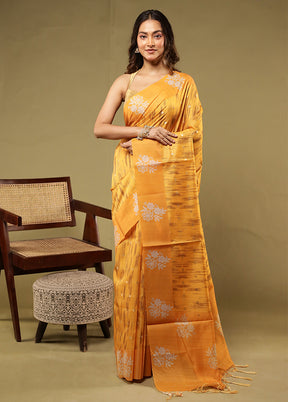Yellow Dupion Silk Saree With Blouse Piece