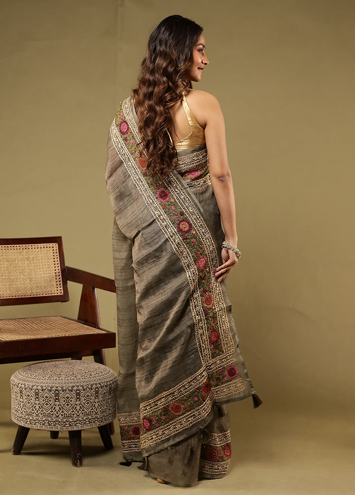 Green Linen Silk Saree With Blouse Piece