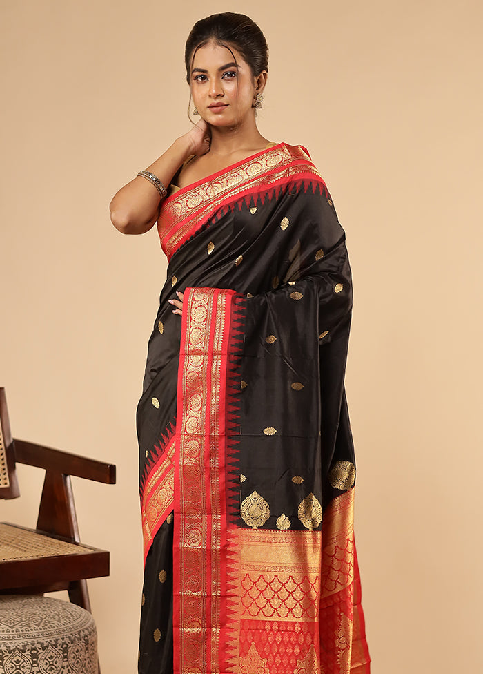 Black Handloom Kanchipuram Pure Silk Saree With Blouse Piece