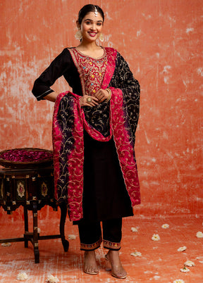 3 Pc Black Readymade Viscose Dupatta Suit Set