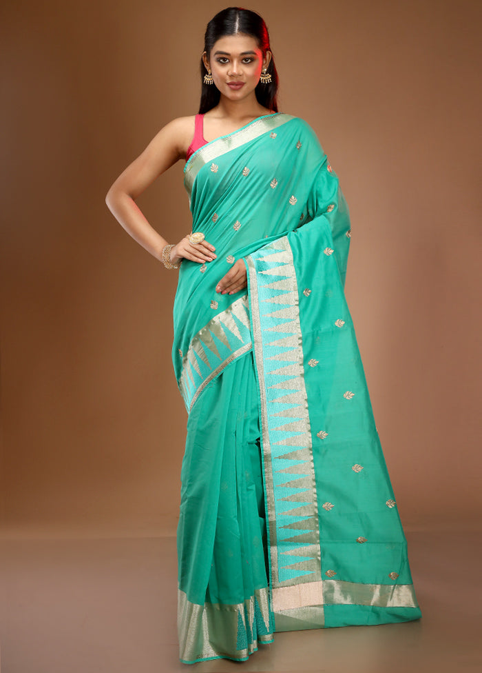 Green Cotton Embroidered Saree With Blouse Piece