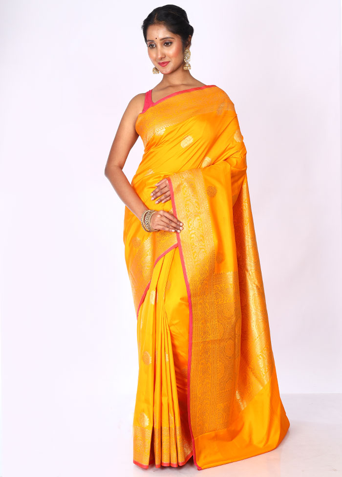 Yellow Uppada Silk Saree With Blouse Piece