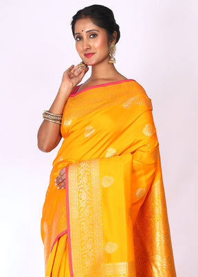 Yellow Uppada Silk Saree With Blouse Piece