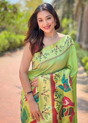Green Spun Silk Saree With Blouse Piece