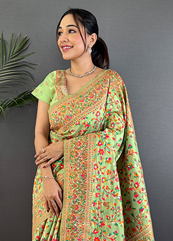 Green Spun Silk Saree With Blouse Piece