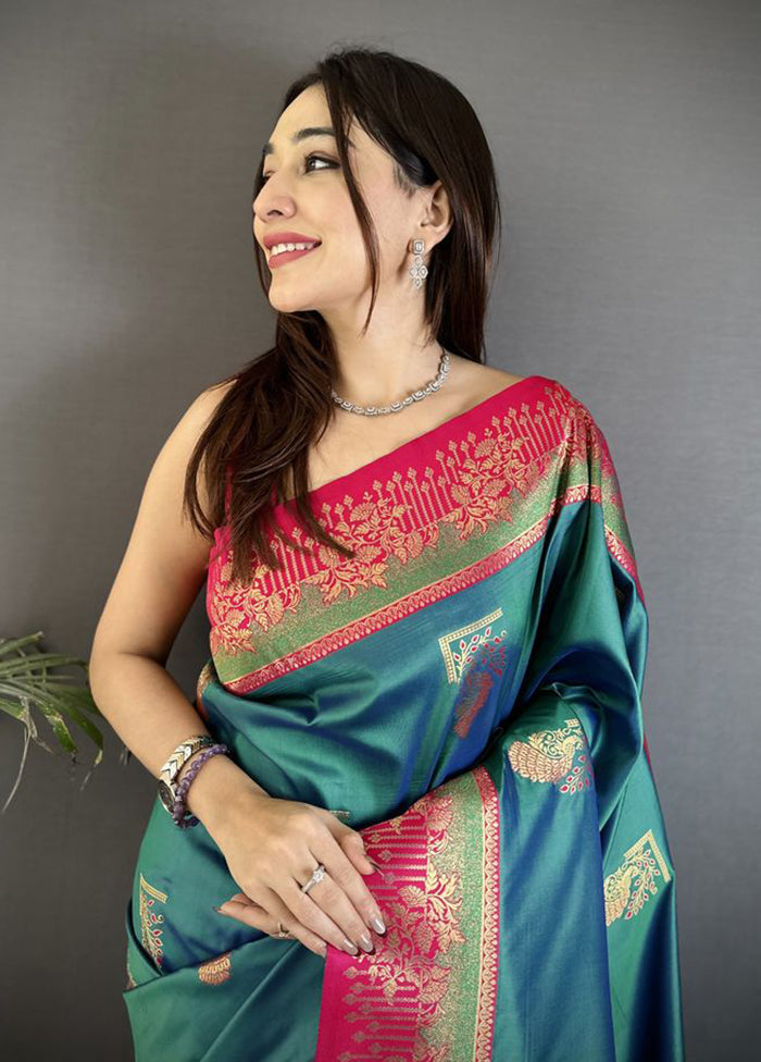 Green Spun Silk Saree With Blouse Piece