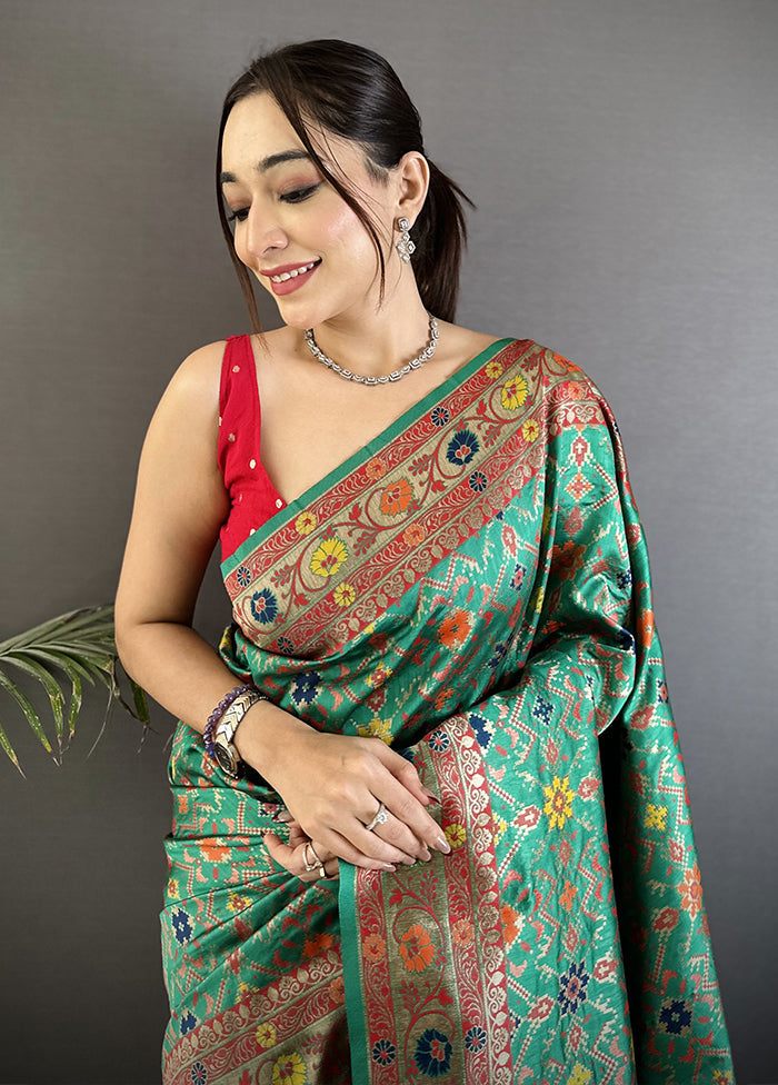 Green Spun Silk Saree With Blouse Piece