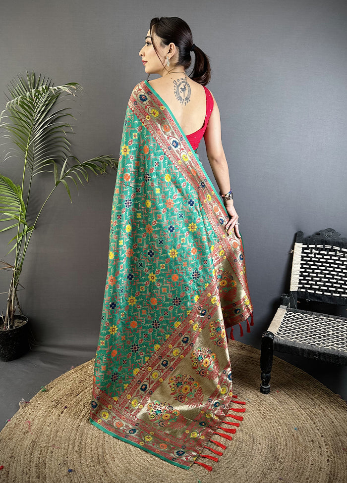 Green Spun Silk Saree With Blouse Piece