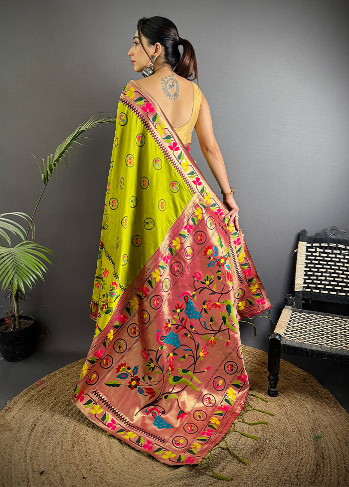 Green Spun Silk Saree With Blouse Piece