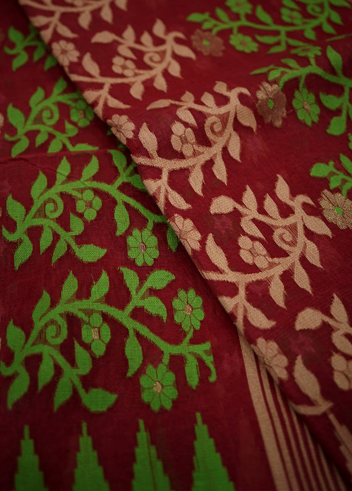 Red Tant Jamdani Saree Without Blouse Piece
