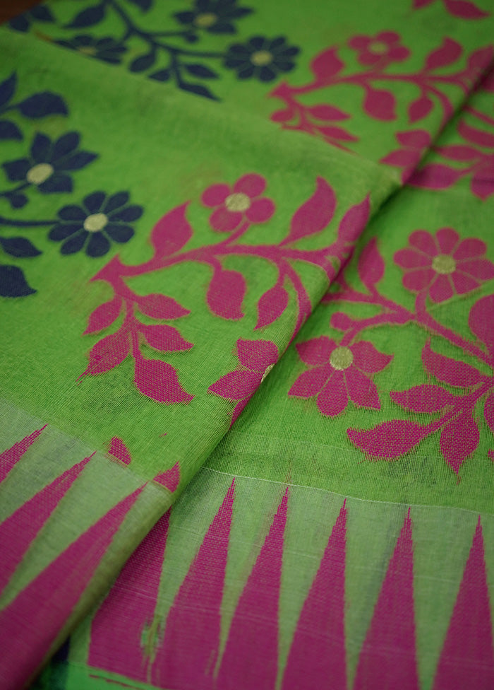 Green Tant Jamdani Saree Without Blouse Piece