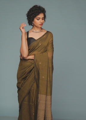 Green Cotton Saree With Blouse Piece