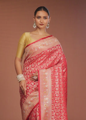 Red Handloom Tanchoi Pure Silk Saree With Blouse Piece