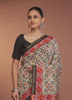 White Chanderi Silk Saree With Blouse Piece