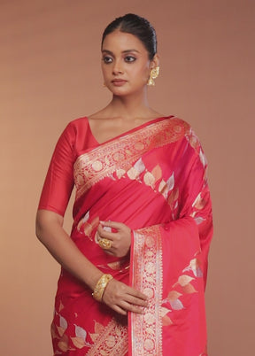 Red Handloom Banarasi Pure Silk Saree With Blouse Piece