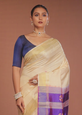Cream Handloom Kalakshetra Pure Silk Saree With Blouse Piece