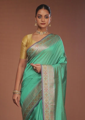 Green Dupion Silk Saree With Blouse Piece