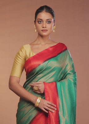 Green Dupion Silk Saree With Blouse Piece