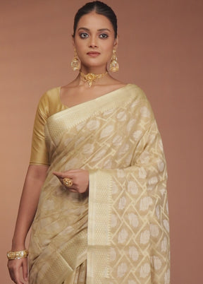 Cream Kora Silk Saree With Blouse Piece