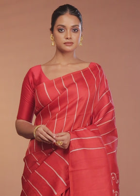 Red Printed Pure Silk Saree With Blouse Piece