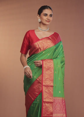 Green Kanjivaram Silk Saree With Blouse Piece