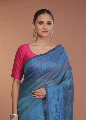 Blue Matka Silk Saree With Blouse Piece